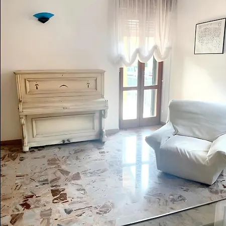 Charming House In Motta With Terrace And Fenced Garden. קוסטיליולה ד'אסטי