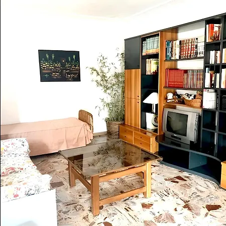 בית נופש Charming House In Motta With Terrace And Fenced Garden. קוסטיליולה ד'אסטי